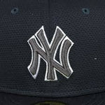 New York Yankees 59Fifty Tone Tech Fitted Hat